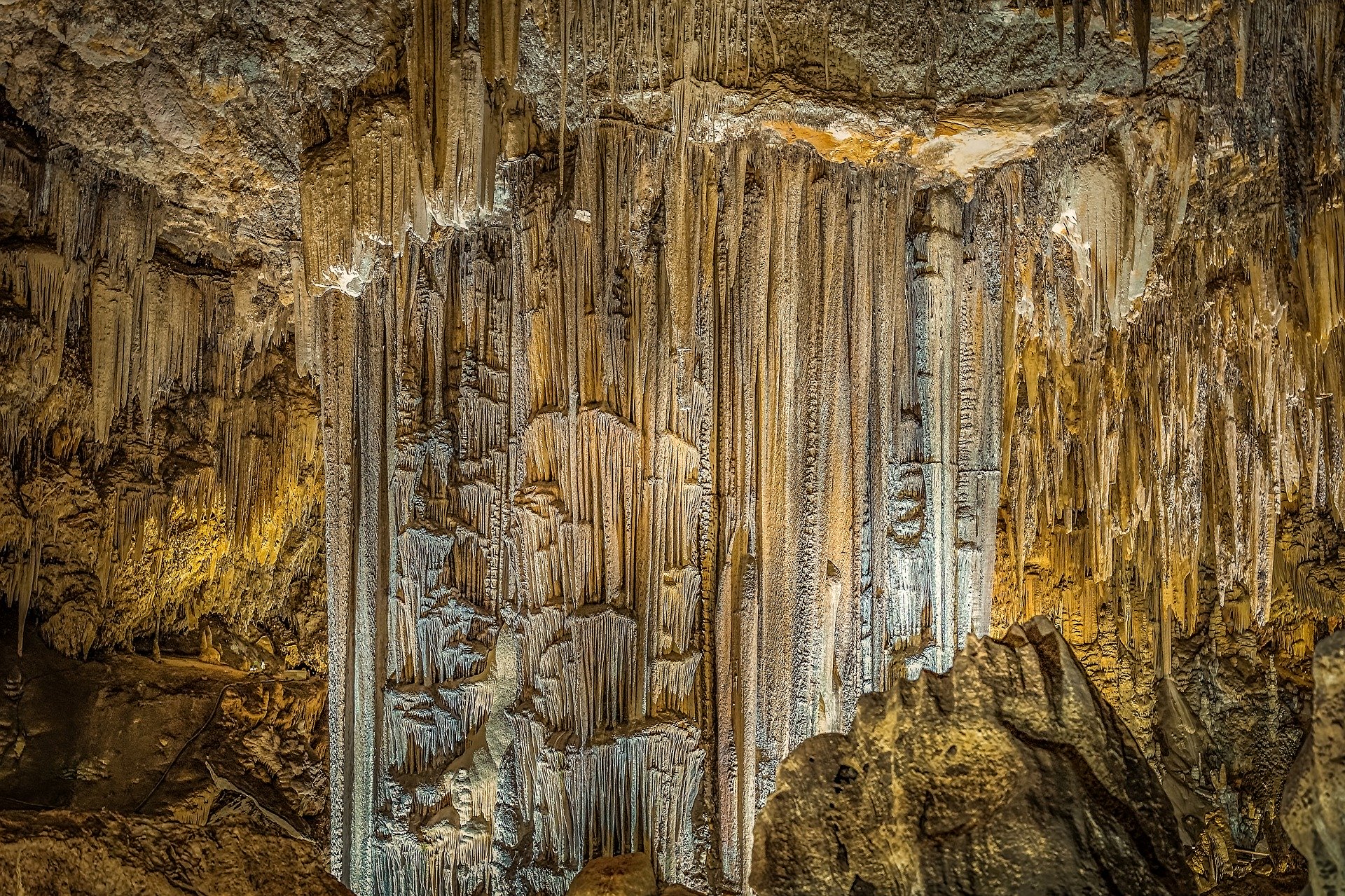 Visit the Caves of Nerja
