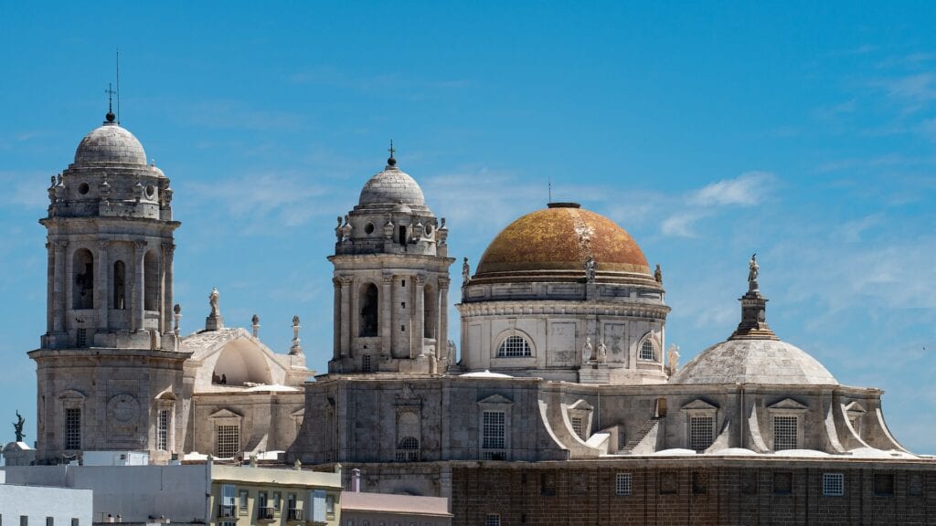 Things to Do in Cádiz: Visit the Cathedral